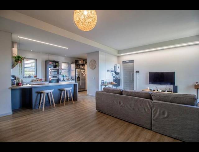 3 BEDROOM PROPERTY TO RENT IN MUCKLENEUK